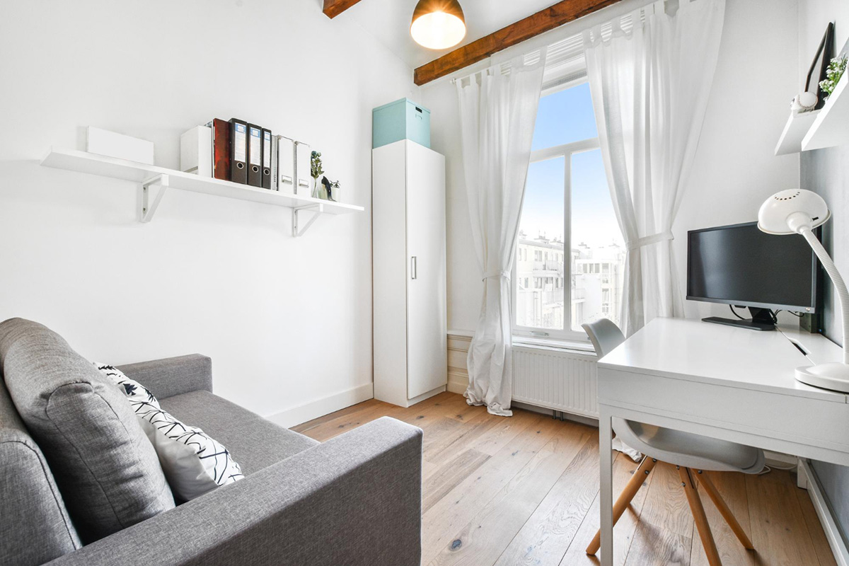 How to Organize a Small Apartment to Maximize Space