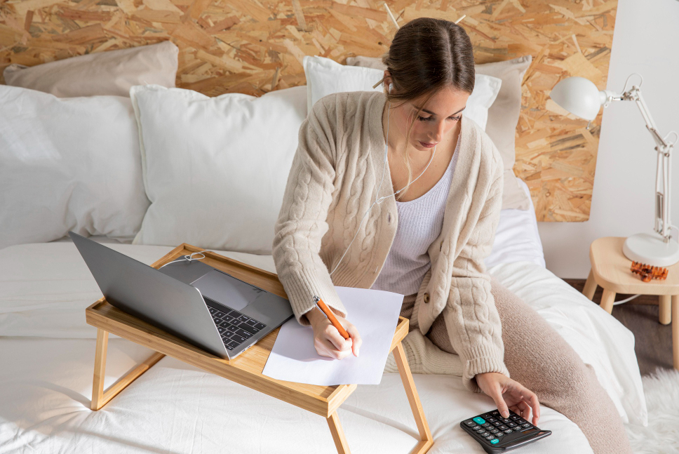 Budget Smart: Your First Apartment Financial Playbook