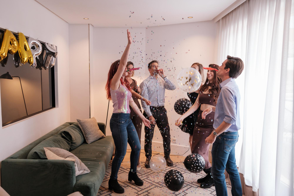 Creative Ways to Throw a Party in a Tiny Apartment