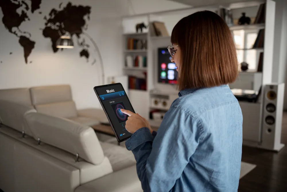 The Top Apartment Technology Must-Haves